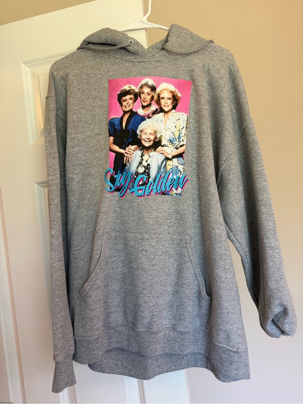 Gray 'Stay Golden' Graphic Hoodie Sweatshirt